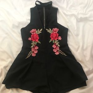 Black roses romper